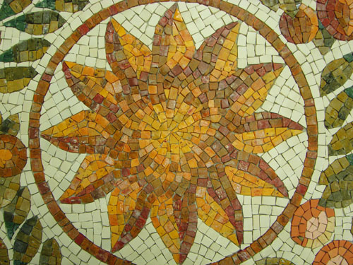 Центральный элемент мозаичной столешницы