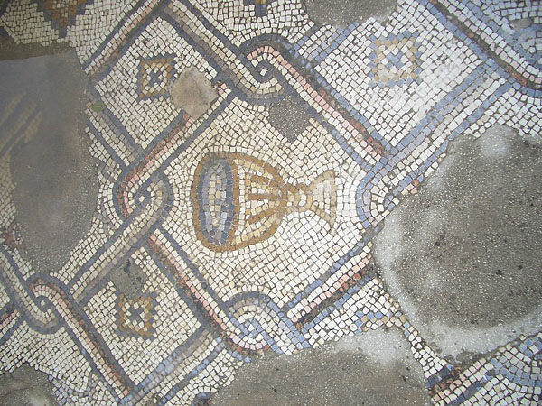 Напольные мозаики раннехристианского периода - Базилика в Курси