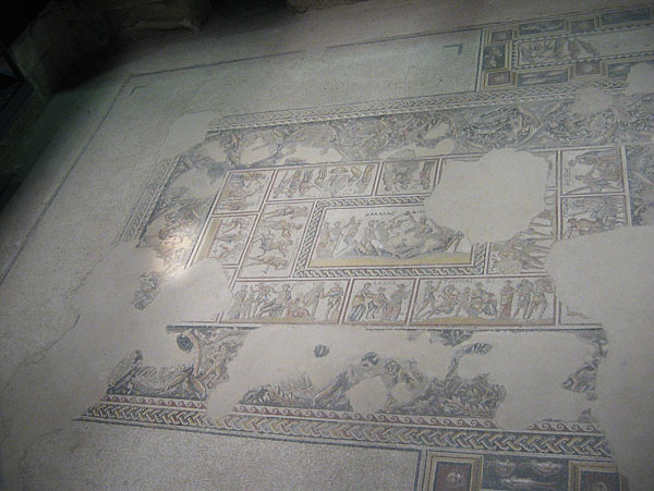 Напольные мозаики раннехристианского периода - Синагога в Сепфорисе