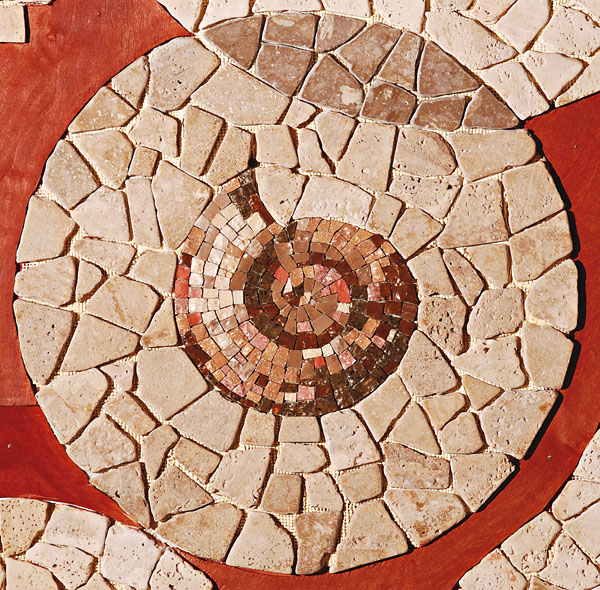 Мозаика из камня и смальты